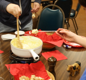 Eating fondue
