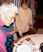 Sorting the fondue forks